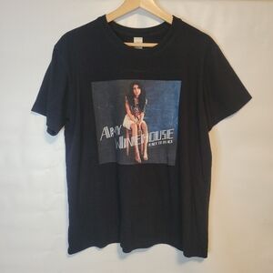 Amy Winehouse Back To Black Unisex Medium Black Cotton Tee